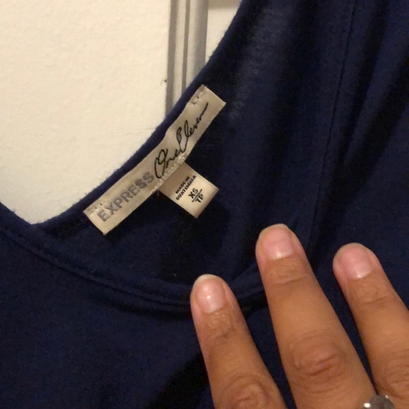 Express crop top - Picture 2 of 5
